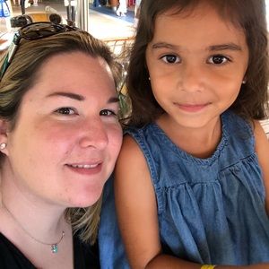 Meet your Posher, Whitney